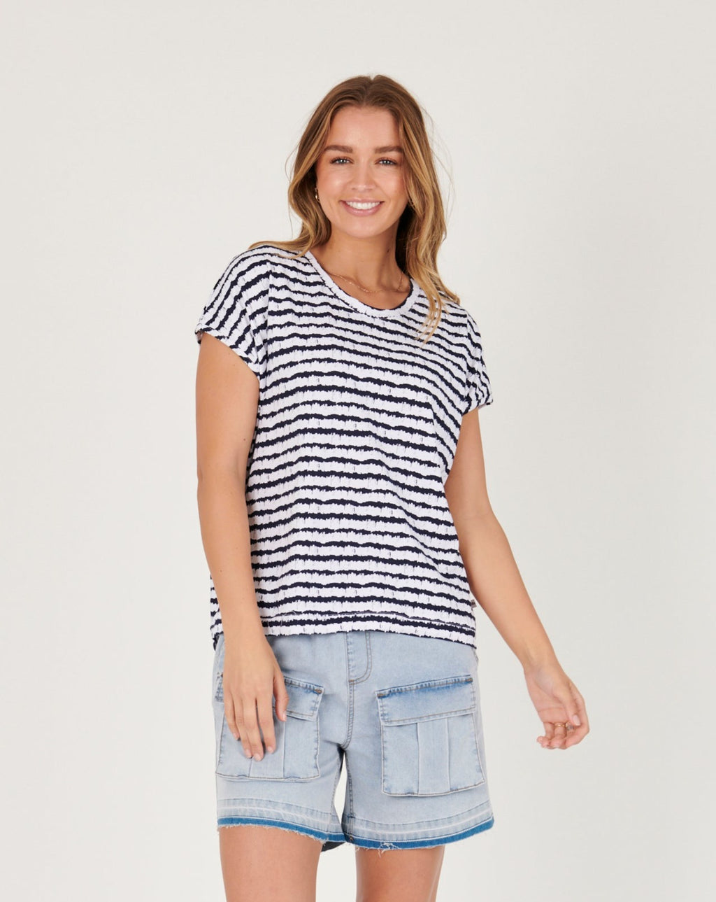 Shell Tee Abstract Stripe Navy