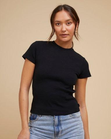 Luca Cropped Tee